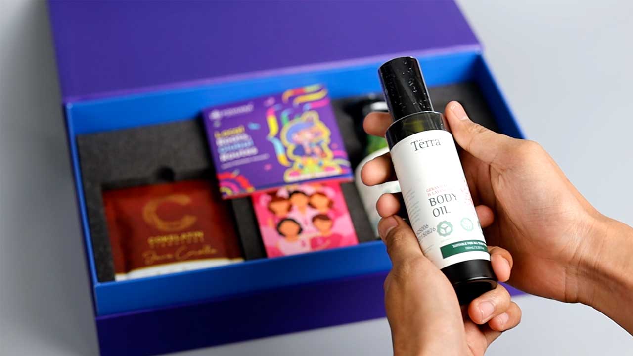 Cetak Hard Box Packaging di Bintang Sempurna