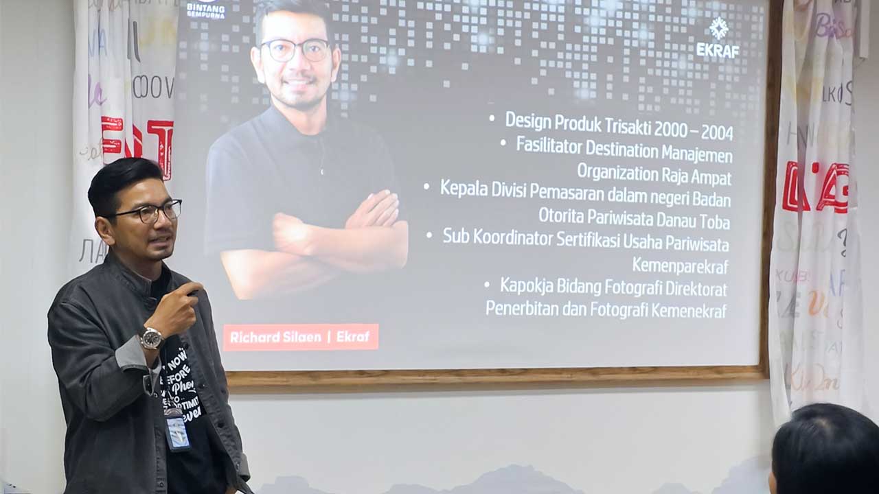 Kepala Program Subsektor Fotografi EKRAF